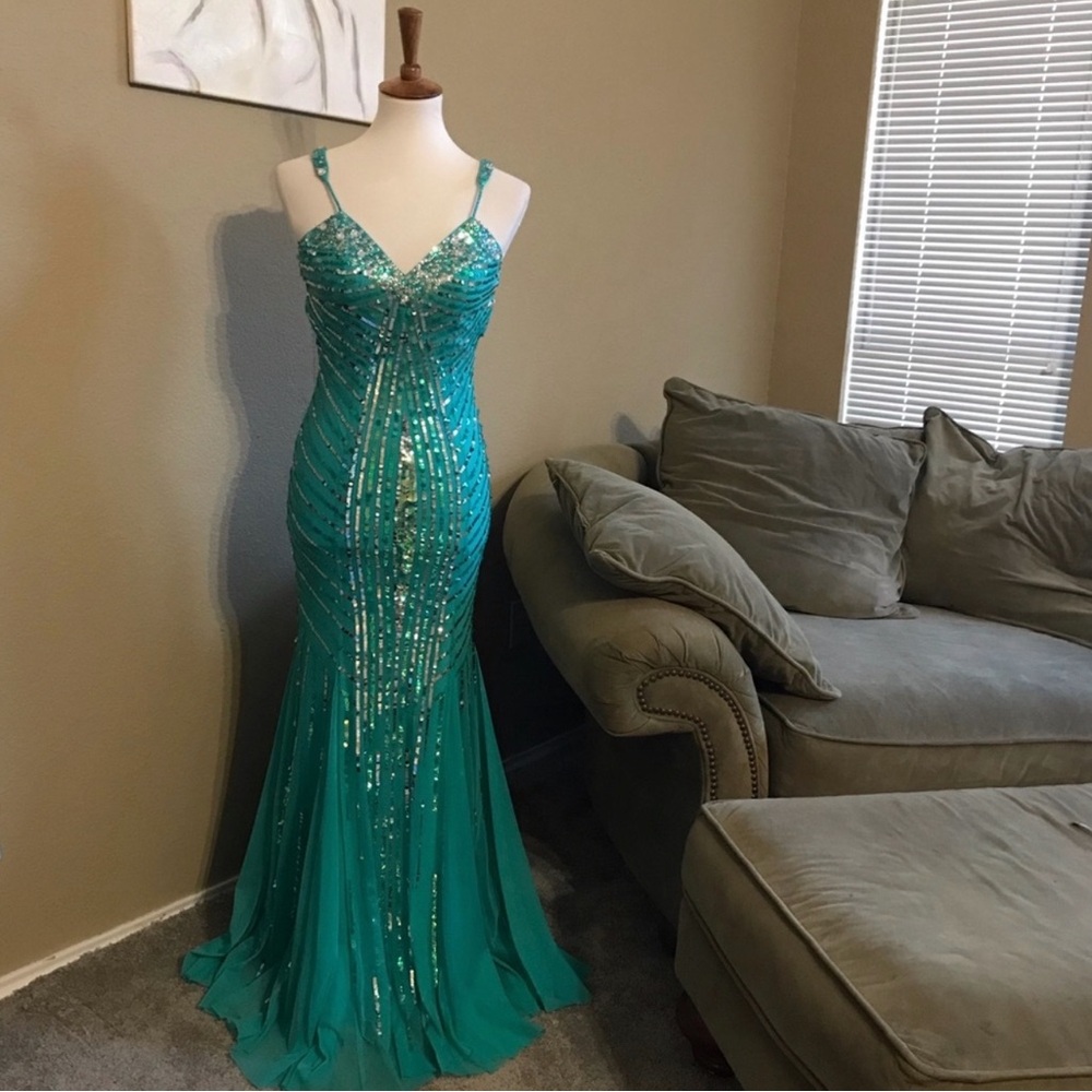 Sean Collection Sequin Formal Dress - image 1